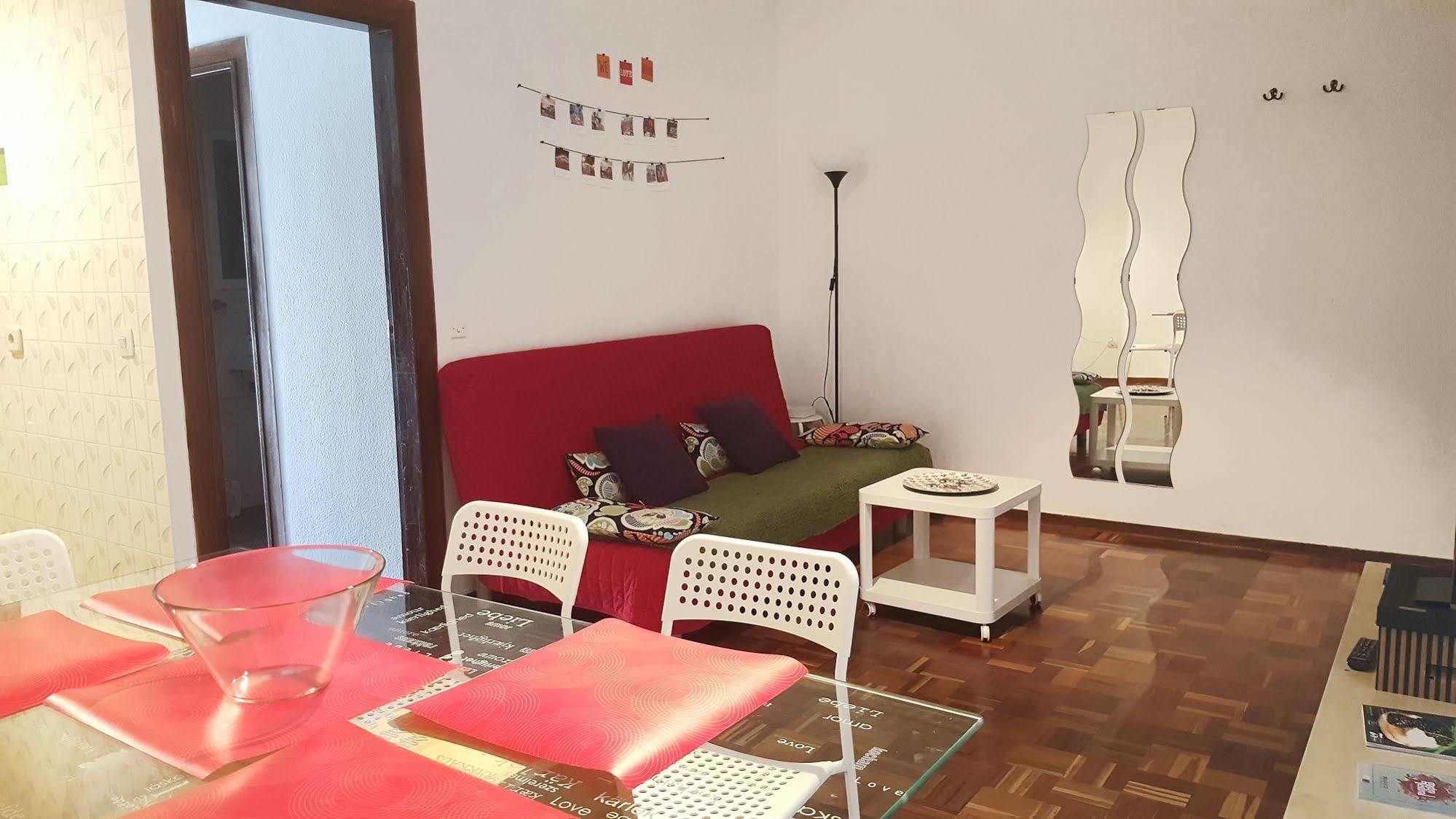 Apartamentos Callecultura Madrid Exteriör bild